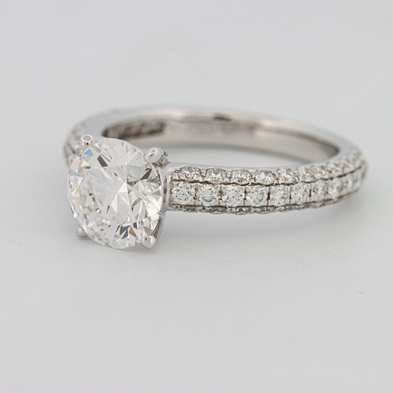 1.80 CT Round Cut Pavé Solitaire (LG) - ZIZOV DIAMONDS
