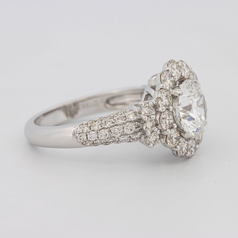 1.85 CT Round Cut Halo Pavé Solitaire (LG) - ZIZOV DIAMONDS