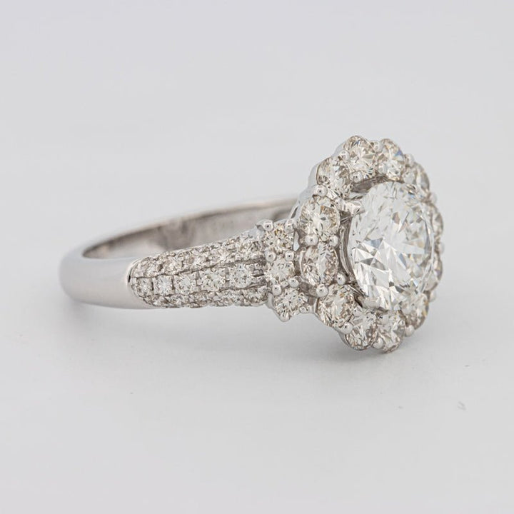 1.85 CT Round Cut Halo Pavé Solitaire (LG) - ZIZOV DIAMONDS