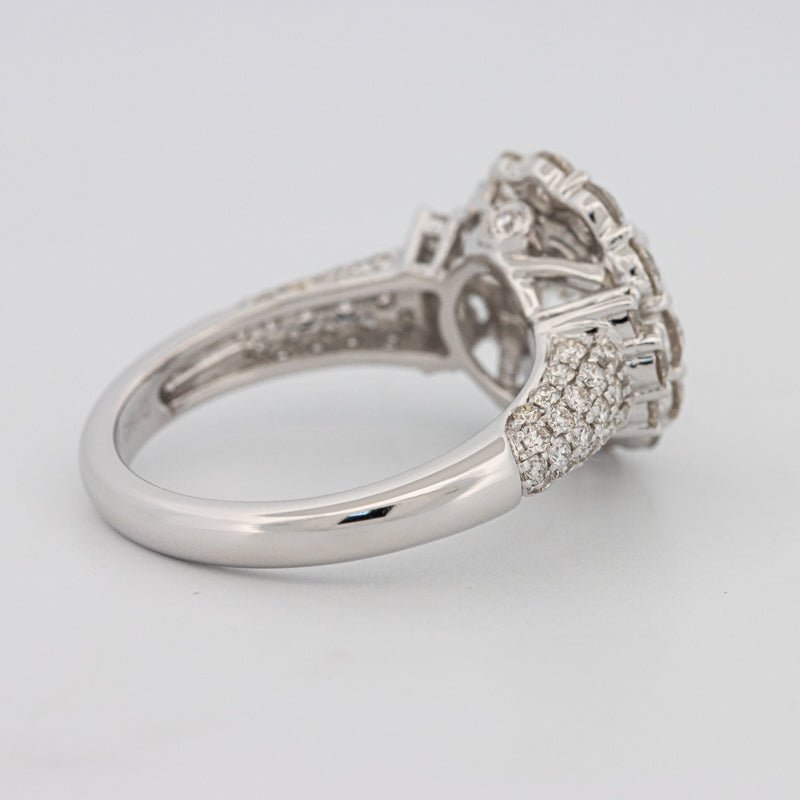 1.85 CT Round Cut Halo Pavé Solitaire (LG) - ZIZOV DIAMONDS