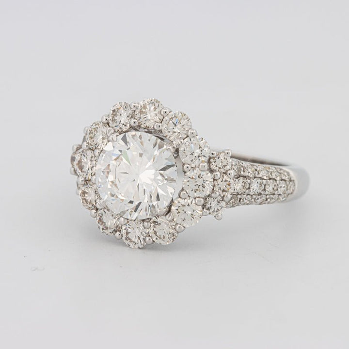1.85 CT Round Cut Halo Pavé Solitaire (LG) - ZIZOV DIAMONDS