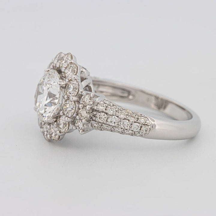 1.85 CT Round Cut Halo Pavé Solitaire (LG) - ZIZOV DIAMONDS