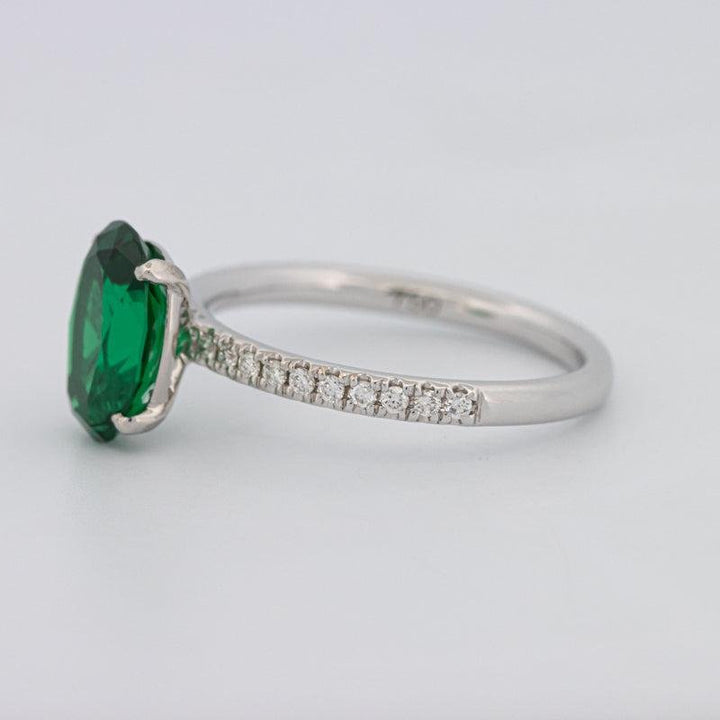 1.90 CT Oval Green Emerald Ring - ZIZOV DIAMONDS