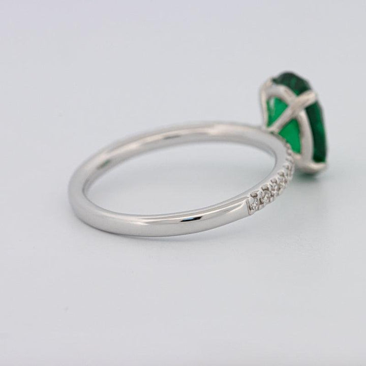 1.90 CT Oval Green Emerald Ring - ZIZOV DIAMONDS