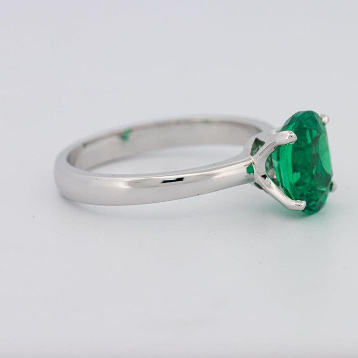 1.90 CT Oval Green Emerald Ring - ZIZOV DIAMONDS