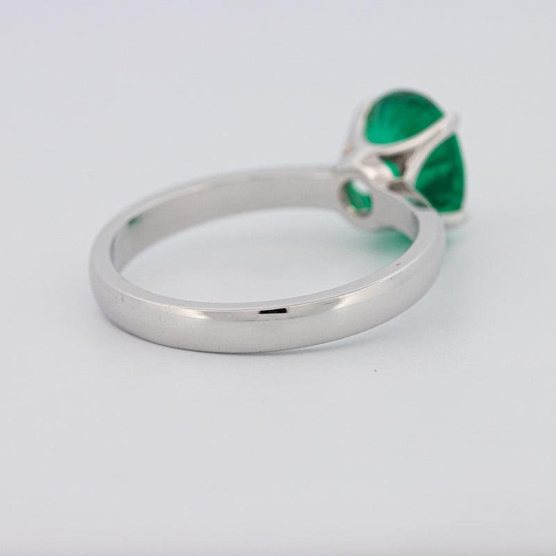 1.90 CT Oval Green Emerald Ring - ZIZOV DIAMONDS