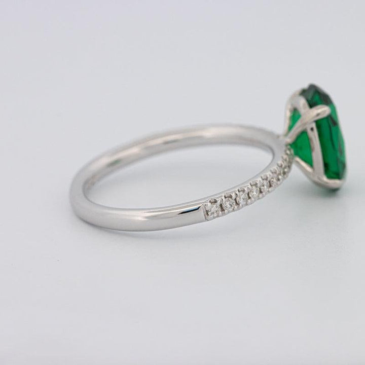 1.90 CT Oval Green Emerald Ring - ZIZOV DIAMONDS