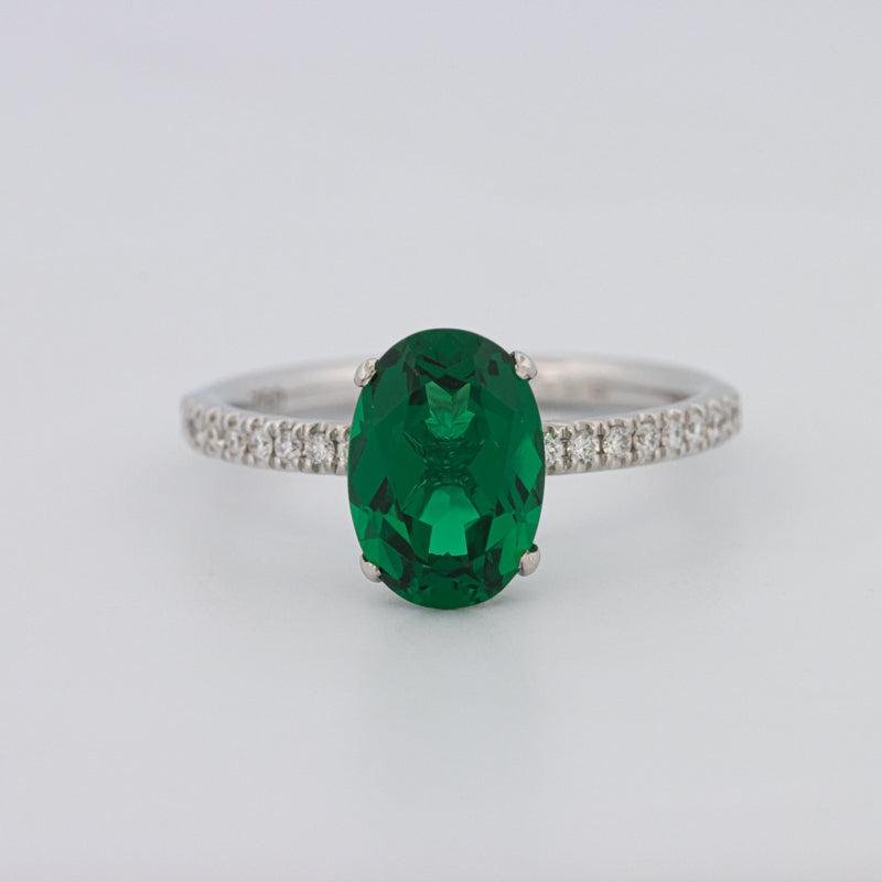 Inel cu Smarald Verde Oval de 1.90 CT
