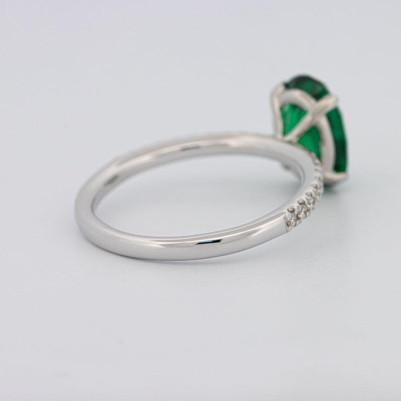 1.90 CT Oval Green Emerald Ring - ZIZOV DIAMONDS