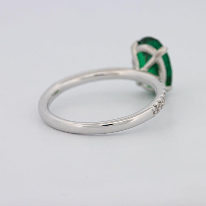 1.90 CT Oval Green Emerald Ring - ZIZOV DIAMONDS