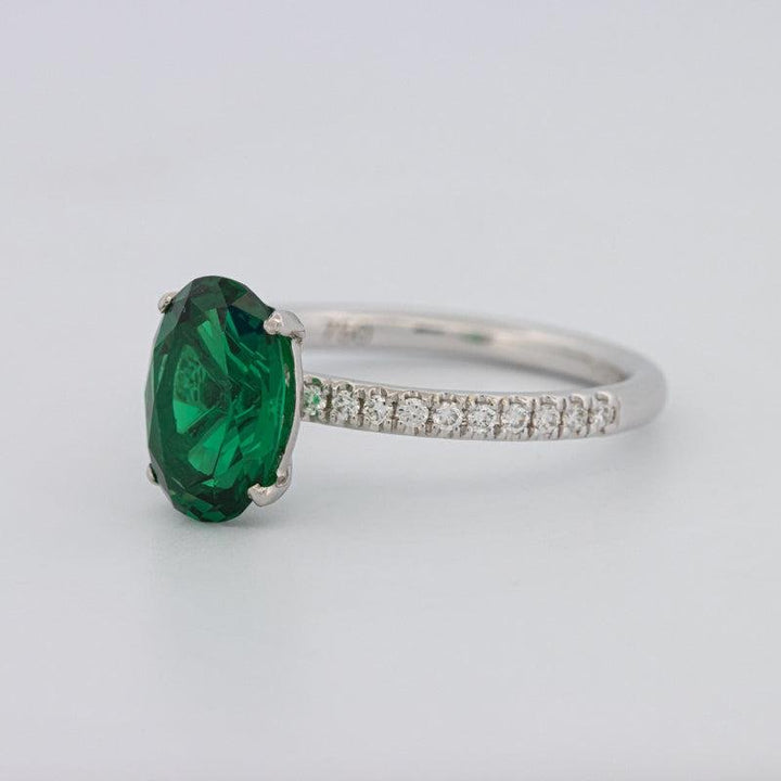 1.90 CT Oval Green Emerald Ring - ZIZOV DIAMONDS