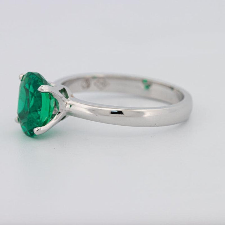 1.90 CT Oval Green Emerald Ring - ZIZOV DIAMONDS