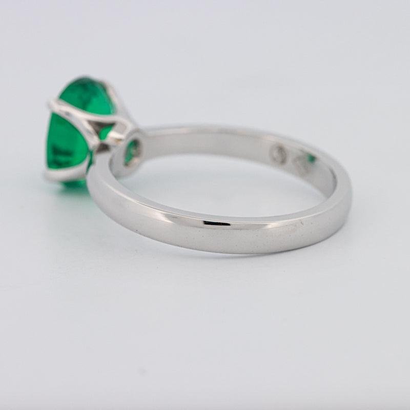 1.90 CT Oval Green Emerald Ring - ZIZOV DIAMONDS