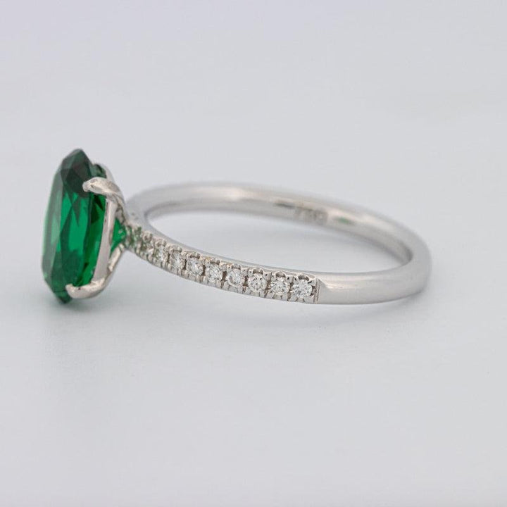 1.90 CT Oval Green Emerald Ring - ZIZOV DIAMONDS