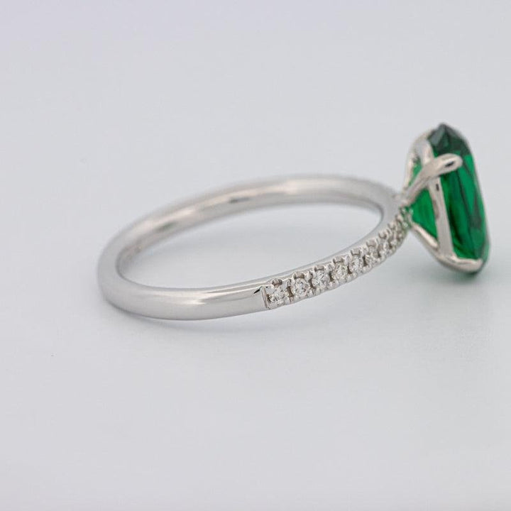 1.90 CT Oval Green Emerald Ring - ZIZOV DIAMONDS