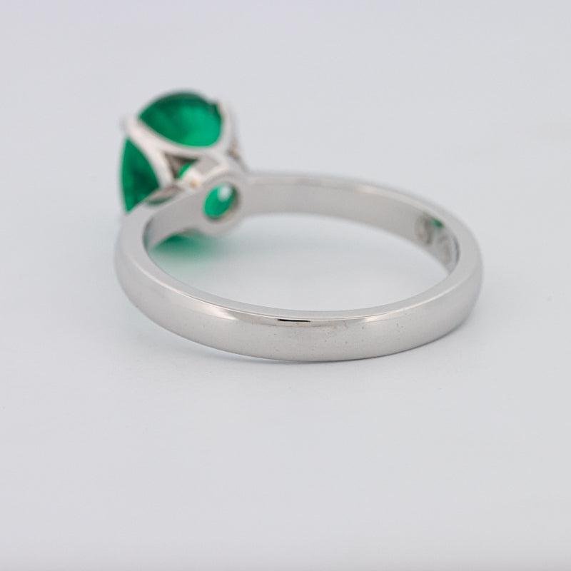 1.90 CT Oval Green Emerald Ring - ZIZOV DIAMONDS