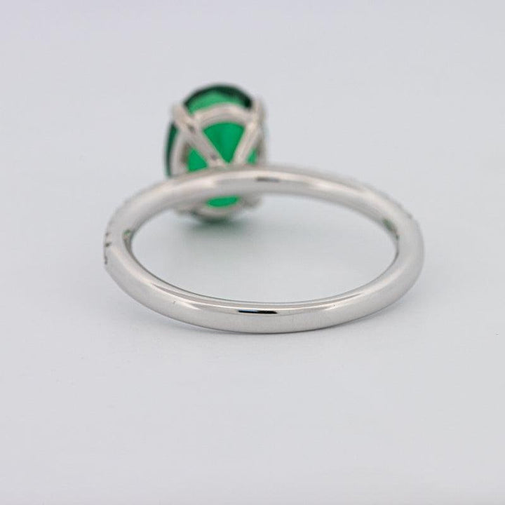 1.90 CT Oval Green Emerald Ring - ZIZOV DIAMONDS