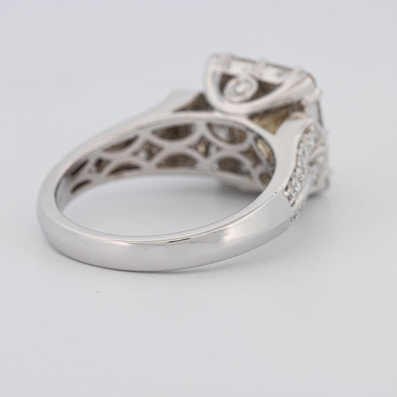 2 CT Fancy Light Yellow Square Radiant Halo Solitaire - ZIZOV DIAMONDS