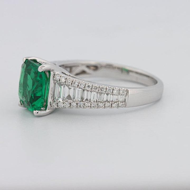 2 CT Square Radiant Green Emerald with Baguettes - ZIZOV DIAMONDS