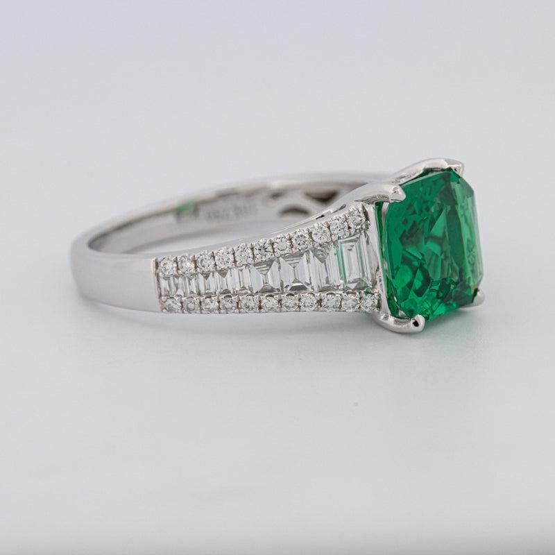 2 CT Square Radiant Green Emerald with Baguettes - ZIZOV DIAMONDS