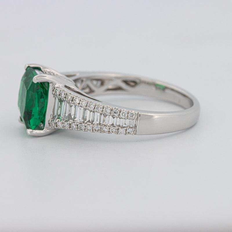 2 CT Square Radiant Green Emerald with Baguettes - ZIZOV DIAMONDS