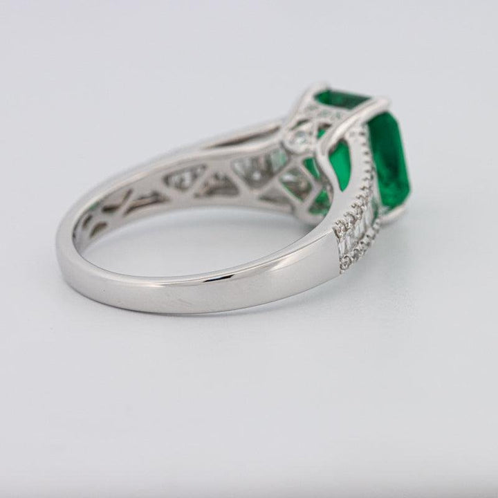 2 CT Square Radiant Green Emerald with Baguettes - ZIZOV DIAMONDS