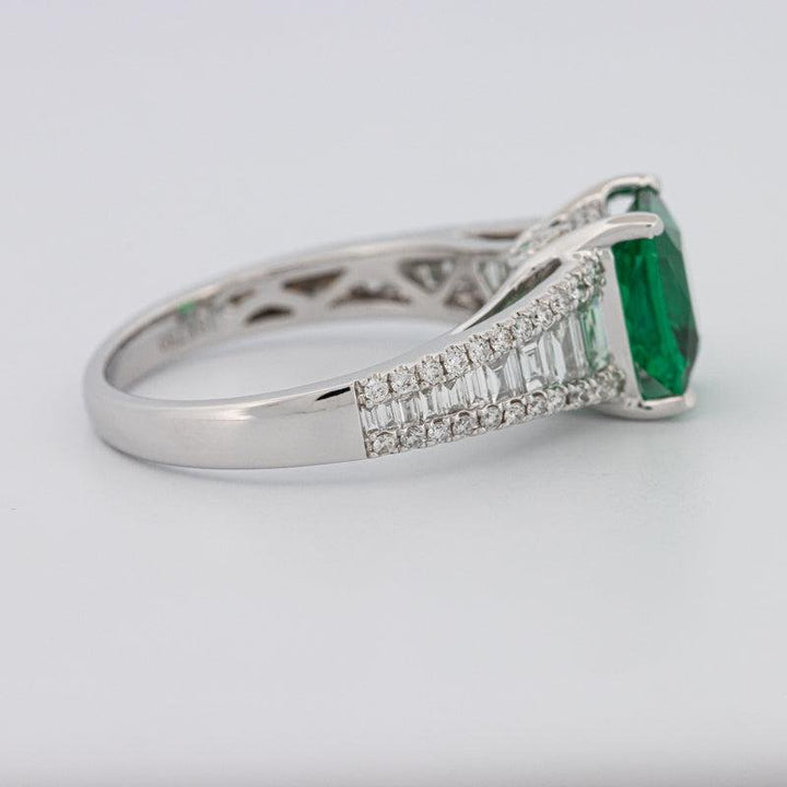 2 CT Square Radiant Green Emerald with Baguettes - ZIZOV DIAMONDS