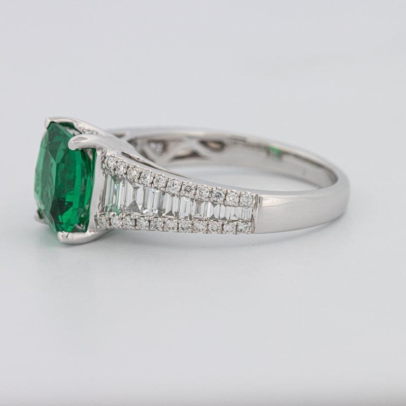2 CT Square Radiant Green Emerald with Baguettes - ZIZOV DIAMONDS