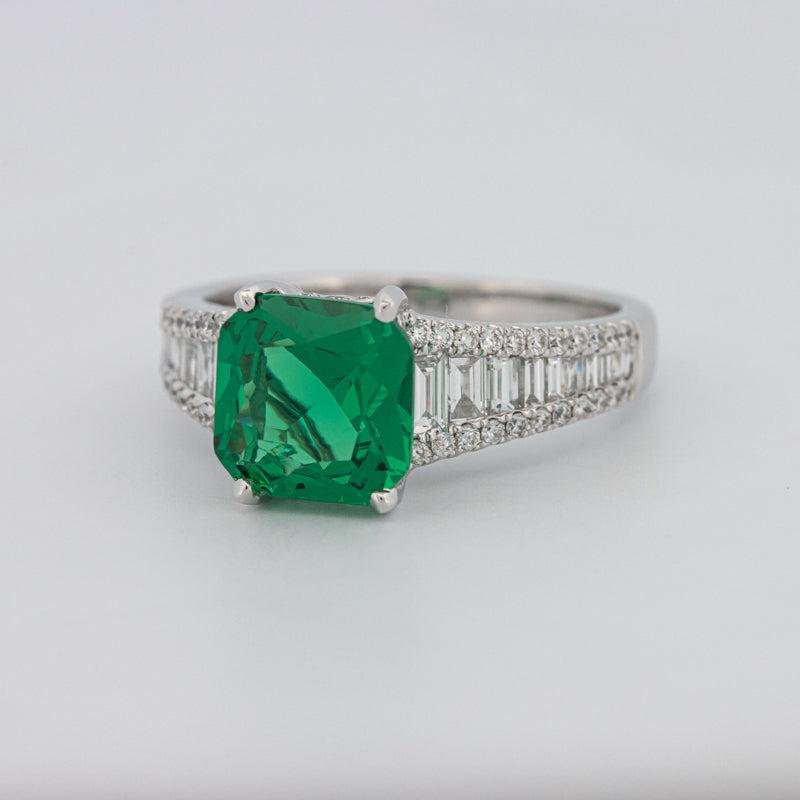 2 CT Square Radiant Green Emerald with Baguettes - ZIZOV DIAMONDS