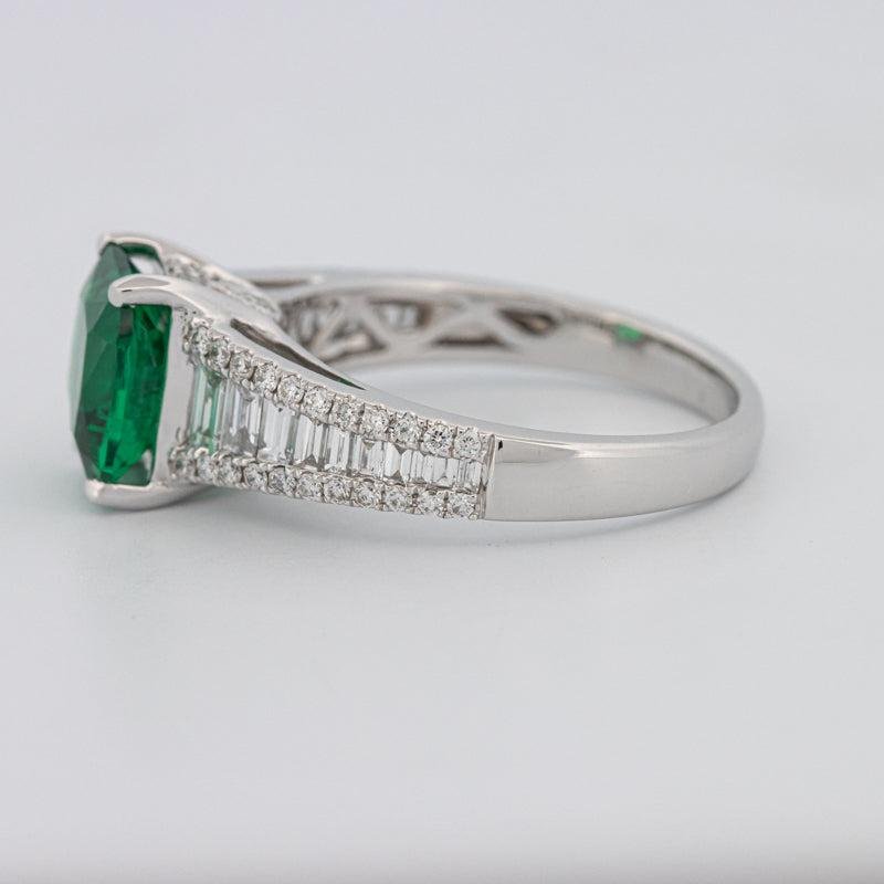 2 CT Square Radiant Green Emerald with Baguettes - ZIZOV DIAMONDS