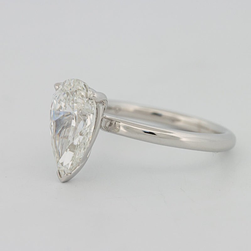 2.15 CT Classic Pear - shape Solitaire (LG) - ZIZOV DIAMONDS