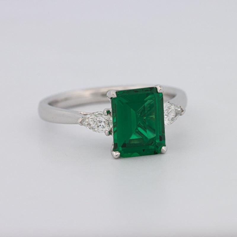 2.15 CT Square Radiant Green Emerald Ring - ZIZOV DIAMONDS