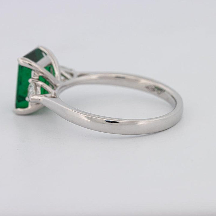 2.15 CT Square Radiant Green Emerald Ring - ZIZOV DIAMONDS