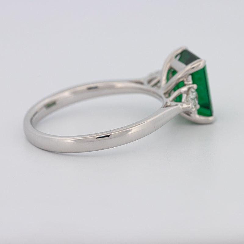 2.15 CT Square Radiant Green Emerald Ring - ZIZOV DIAMONDS
