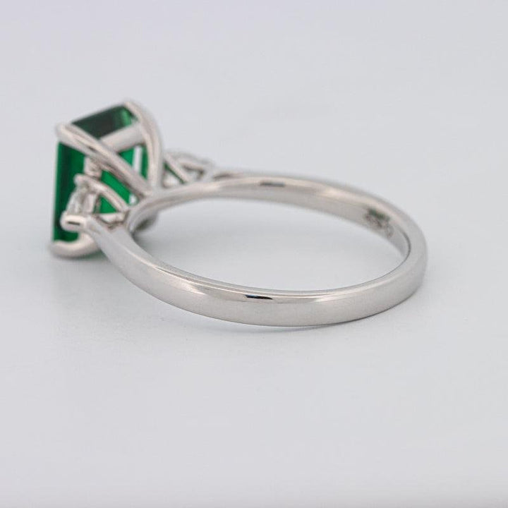 2.15 CT Square Radiant Green Emerald Ring - ZIZOV DIAMONDS