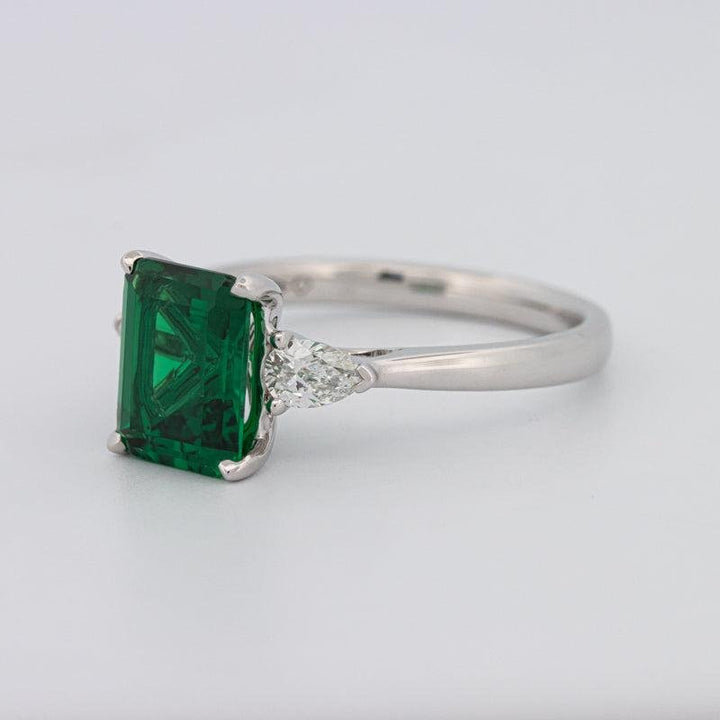 2.15 CT Square Radiant Green Emerald Ring - ZIZOV DIAMONDS