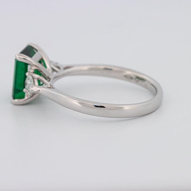 2.15 CT Square Radiant Green Emerald Ring - ZIZOV DIAMONDS