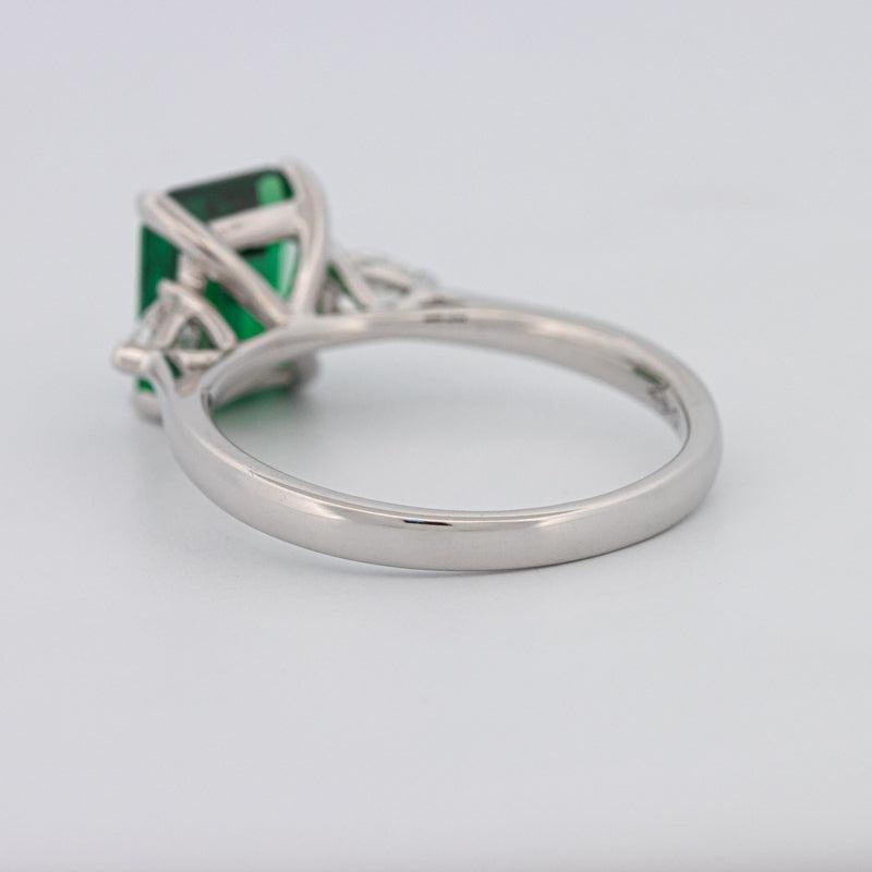 2.15 CT Square Radiant Green Emerald Ring - ZIZOV DIAMONDS