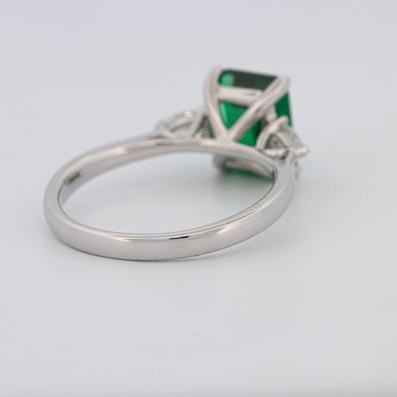 2.15 CT Square Radiant Green Emerald Ring - ZIZOV DIAMONDS