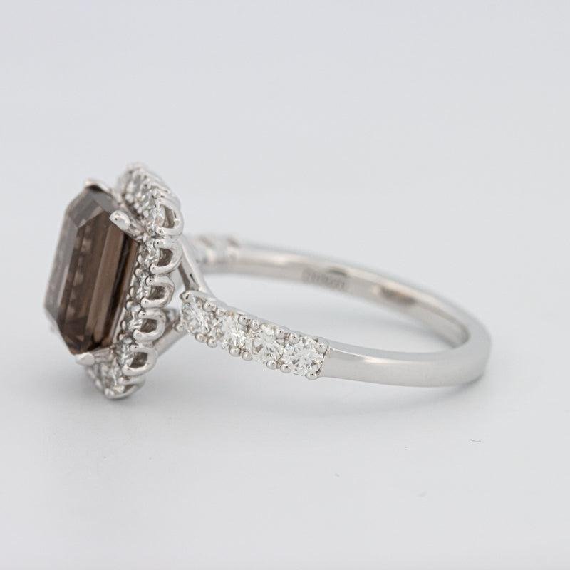 2.37 CT Emerald Quartz Flumé Halo Ring - ZIZOV DIAMONDS