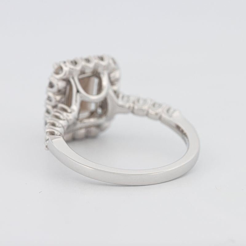 2.37 CT Emerald Quartz Flumé Halo Ring - ZIZOV DIAMONDS