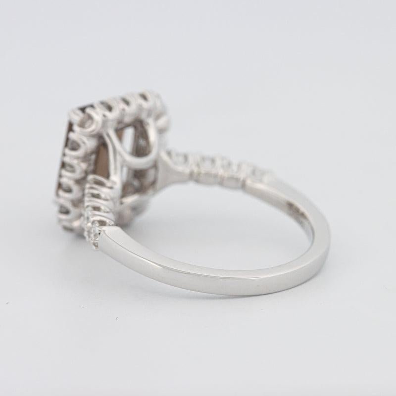 2.37 CT Emerald Quartz Flumé Halo Ring - ZIZOV DIAMONDS