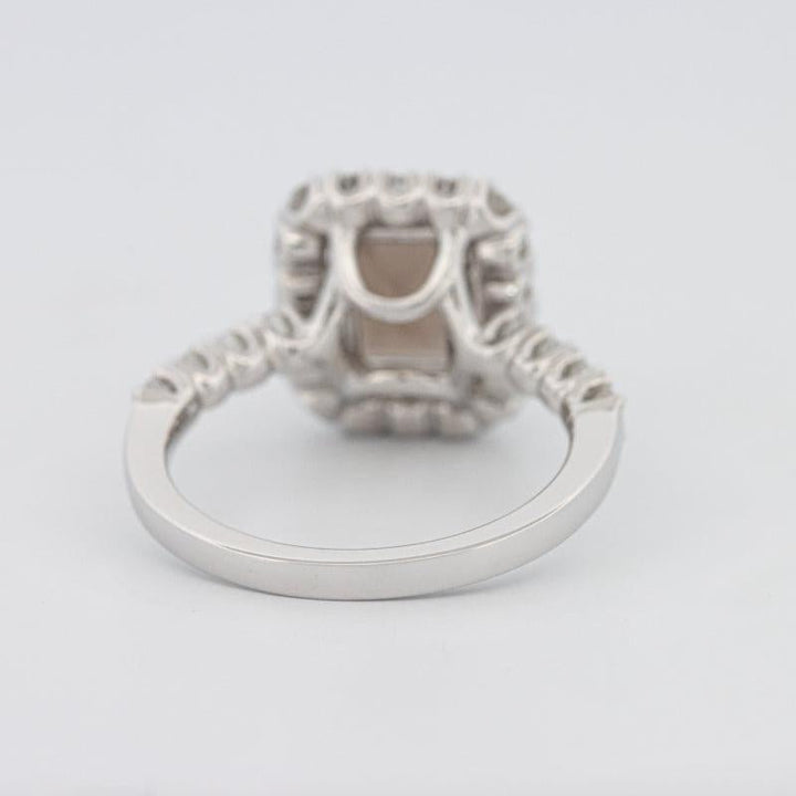 2.37 CT Emerald Quartz Flumé Halo Ring - ZIZOV DIAMONDS