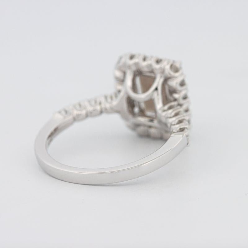 2.37 CT Emerald Quartz Flumé Halo Ring - ZIZOV DIAMONDS