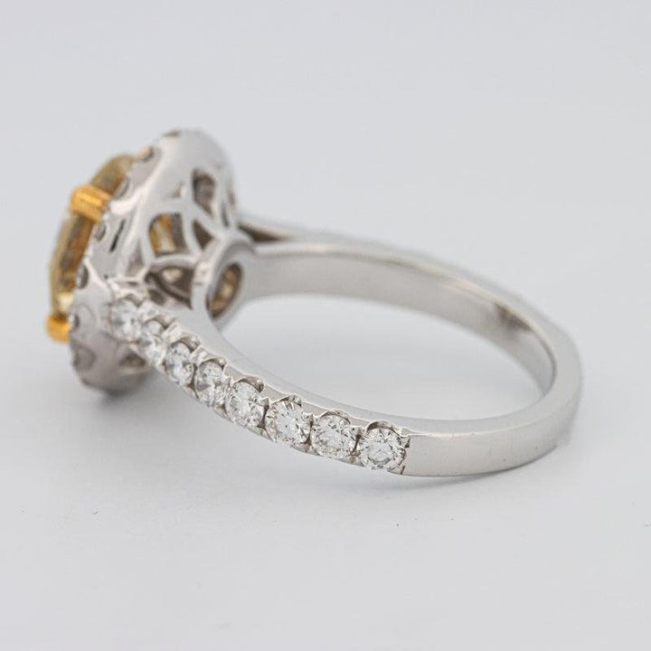 2.90 CT Fancy Yellow Round Halo Solitaire - ZIZOV DIAMONDS
