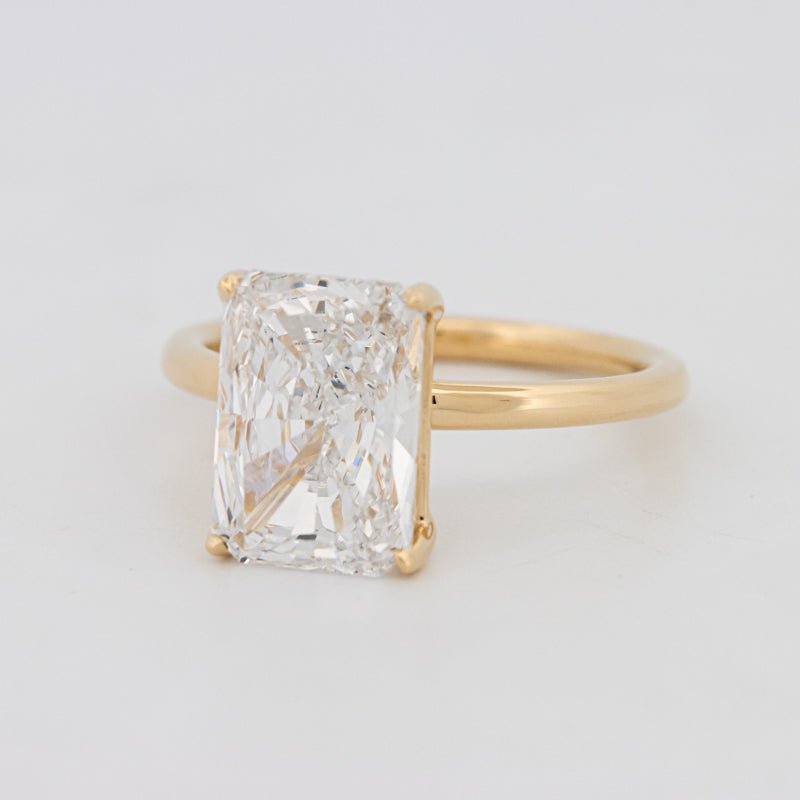 4 CT Classic Radiant Cut Solitaire (LG) - ZIZOV DIAMONDS