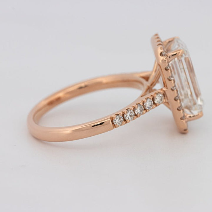 4 CT Emerald Cut Halo Pavé Solitaire (LG) - ZIZOV DIAMONDS