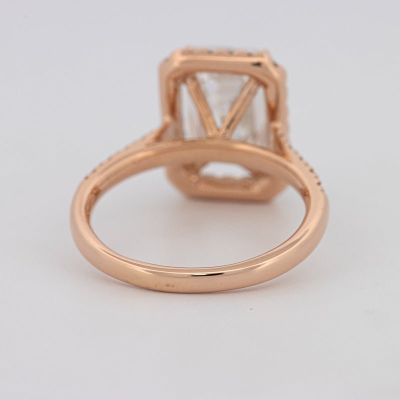 4 CT Emerald Cut Halo Pavé Solitaire (LG) - ZIZOV DIAMONDS