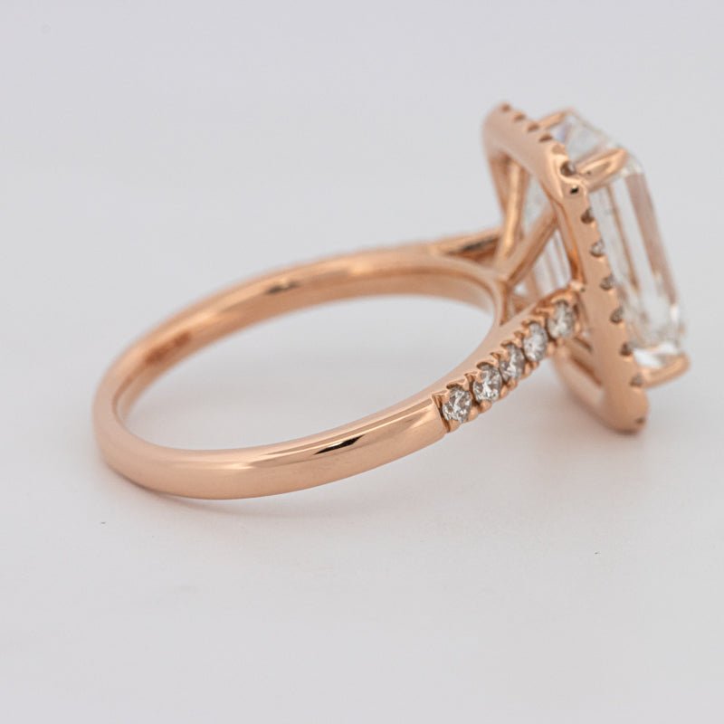 4 CT Emerald Cut Halo Pavé Solitaire (LG) - ZIZOV DIAMONDS