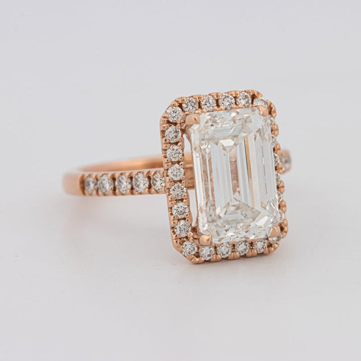 4 CT Emerald Cut Halo Pavé Solitaire (LG) - ZIZOV DIAMONDS